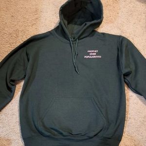 Embroidered Graphic Pullover